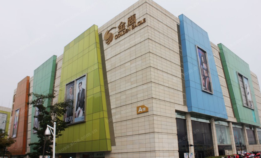 平果金鹰奥莱城